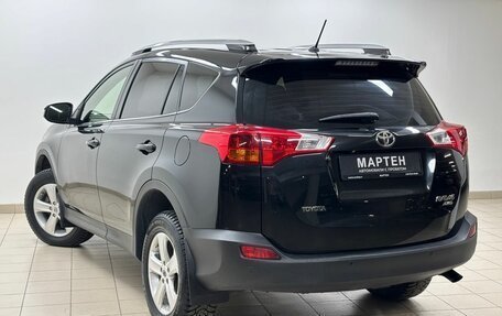 Toyota RAV4, 2015 год, 2 300 000 рублей, 6 фотография