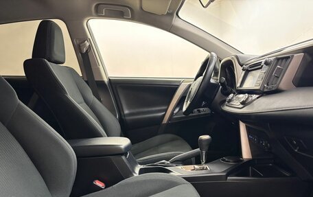 Toyota RAV4, 2015 год, 2 300 000 рублей, 11 фотография