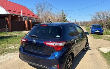 Toyota Vitz, 2018 год, 1 200 000 рублей, 6 фотография