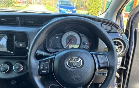 Toyota Vitz, 2018 год, 1 200 000 рублей, 11 фотография