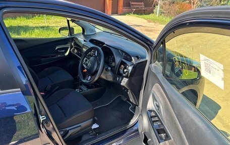 Toyota Vitz, 2018 год, 1 200 000 рублей, 10 фотография