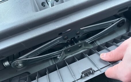 Honda Stream II, 2009 год, 1 255 000 рублей, 27 фотография