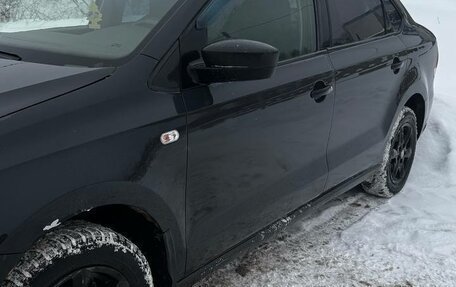 Volkswagen Polo VI (EU Market), 2011 год, 500 000 рублей, 4 фотография