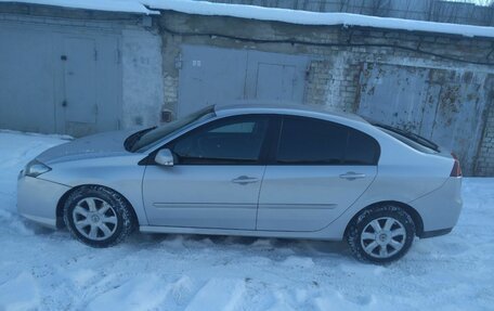 Renault Laguna III рестайлинг, 2008 год, 600 000 рублей, 7 фотография