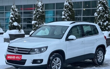 Volkswagen Tiguan I, 2016 год, 1 850 000 рублей, 3 фотография