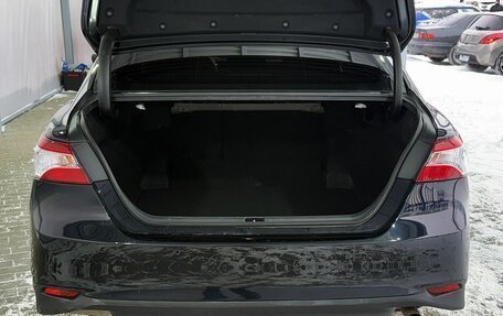 Toyota Camry, 2021 год, 2 399 000 рублей, 9 фотография