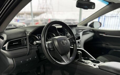 Toyota Camry, 2021 год, 2 399 000 рублей, 11 фотография