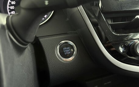 Toyota Camry, 2021 год, 2 399 000 рублей, 17 фотография