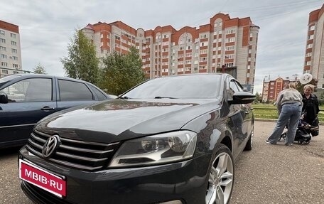 Volkswagen Passat B7, 2012 год, 1 100 000 рублей, 1 фотография