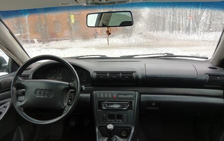 Audi A4, 1994 год, 270 000 рублей, 9 фотография