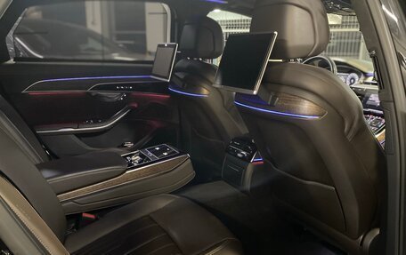 Audi A8, 2018 год, 4 895 000 рублей, 21 фотография