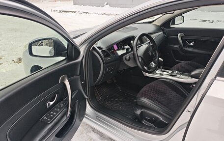 Renault Latitude I, 2011 год, 960 000 рублей, 10 фотография