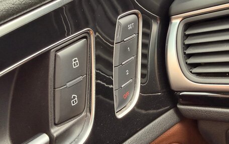 Audi A6, 2015 год, 1 950 000 рублей, 13 фотография