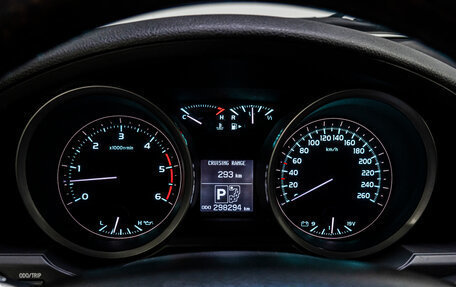 Toyota Land Cruiser 200, 2011 год, 2 994 000 рублей, 31 фотография