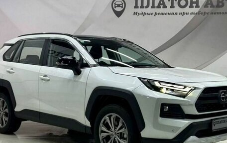 Toyota RAV4, 2025 год, 4 179 000 рублей, 4 фотография