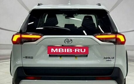 Toyota RAV4, 2025 год, 4 179 000 рублей, 7 фотография