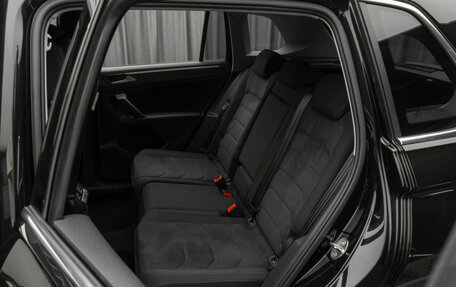 Volkswagen Tiguan II, 2017 год, 2 790 000 рублей, 14 фотография