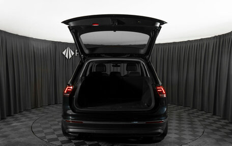 Volkswagen Tiguan II, 2017 год, 2 790 000 рублей, 32 фотография