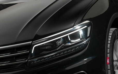 Volkswagen Tiguan II, 2017 год, 2 790 000 рублей, 33 фотография