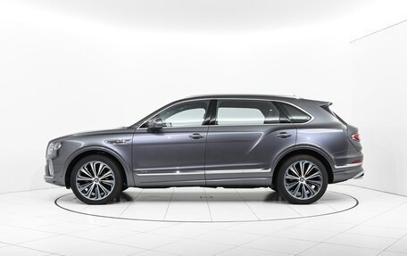 Bentley Bentayga I, 2025 год, 26 500 000 рублей, 3 фотография