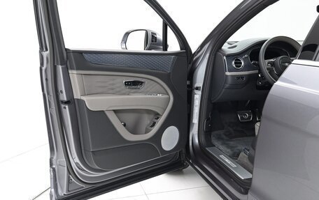 Bentley Bentayga I, 2025 год, 26 500 000 рублей, 7 фотография