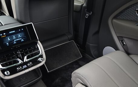 Bentley Bentayga I, 2025 год, 26 500 000 рублей, 18 фотография