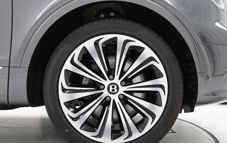 Bentley Bentayga I, 2025 год, 26 500 000 рублей, 20 фотография