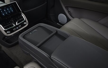 Bentley Bentayga I, 2025 год, 26 500 000 рублей, 29 фотография