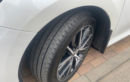 Toyota Camry, 2021 год, 3 650 000 рублей, 5 фотография