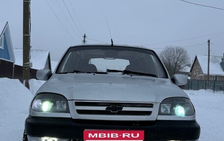 Chevrolet Niva I рестайлинг, 2006 год, 381 000 рублей, 2 фотография