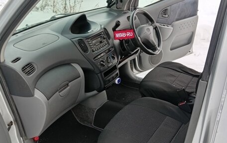 Toyota FunCargo, 2001 год, 420 000 рублей, 8 фотография