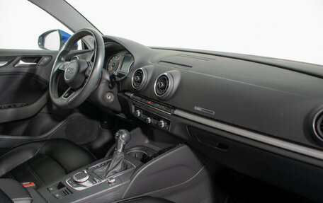 Audi A3, 2019 год, 2 140 000 рублей, 9 фотография