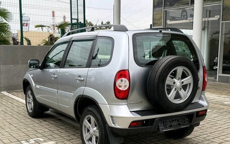 Chevrolet Niva I рестайлинг, 2014 год, 549 000 рублей, 3 фотография