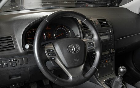 Toyota Avensis III рестайлинг, 2009 год, 1 140 000 рублей, 5 фотография