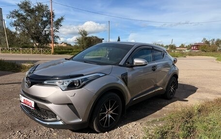 Toyota C-HR I рестайлинг, 2018 год, 2 150 000 рублей, 1 фотография