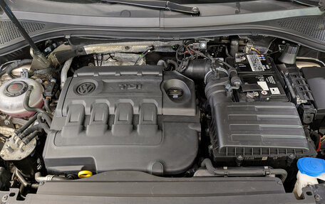 Volkswagen Tiguan II, 2018 год, 2 465 000 рублей, 9 фотография