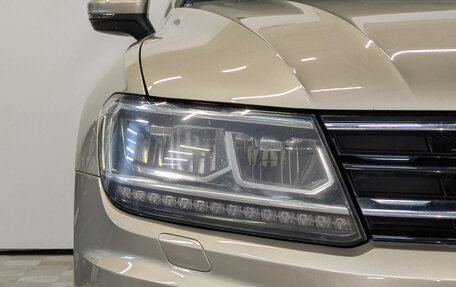 Volkswagen Tiguan II, 2018 год, 2 465 000 рублей, 17 фотография