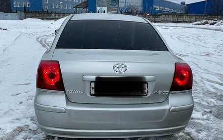 Toyota Avensis III рестайлинг, 2004 год, 670 000 рублей, 7 фотография