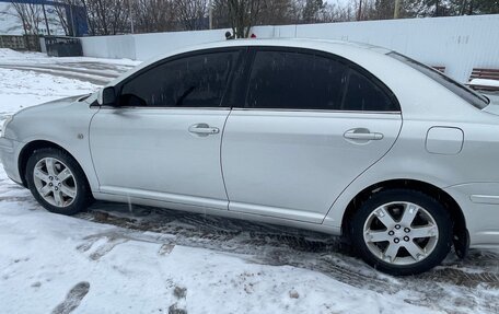 Toyota Avensis III рестайлинг, 2004 год, 670 000 рублей, 14 фотография