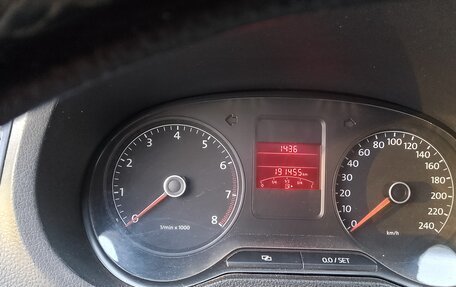 Volkswagen Polo VI (EU Market), 2013 год, 700 000 рублей, 10 фотография