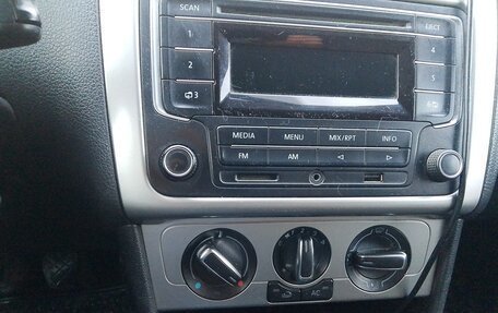 Volkswagen Polo VI (EU Market), 2013 год, 700 000 рублей, 12 фотография