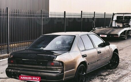 Nissan Maxima VIII, 1990 год, 100 000 рублей, 2 фотография