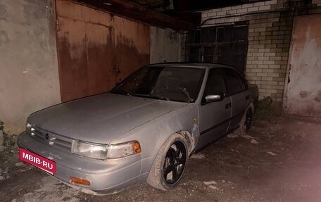 Nissan Maxima VIII, 1990 год, 100 000 рублей, 6 фотография