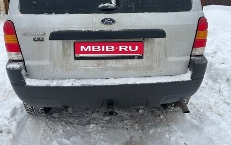 Ford Escape II, 2002 год, 400 000 рублей, 2 фотография