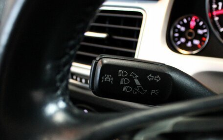 Volkswagen Touareg III, 2017 год, 3 230 000 рублей, 13 фотография