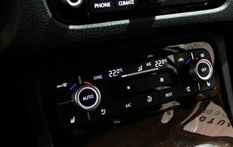 Volkswagen Touareg III, 2017 год, 3 230 000 рублей, 22 фотография