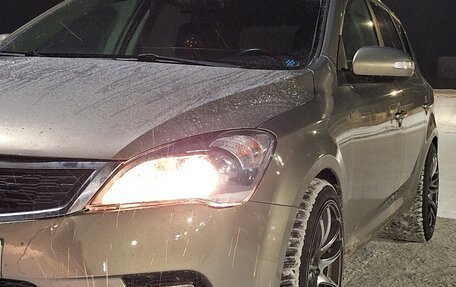 KIA cee'd I рестайлинг, 2010 год, 650 000 рублей, 10 фотография