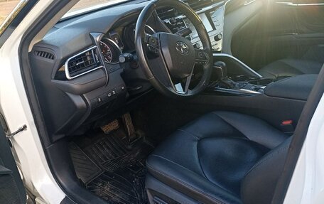 Toyota Camry, 2019 год, 2 690 000 рублей, 5 фотография