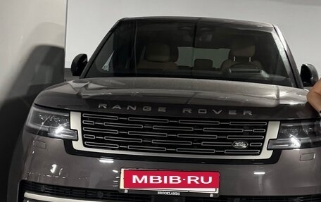 Land Rover Range Rover IV рестайлинг, 2023 год, 18 000 000 рублей, 14 фотография