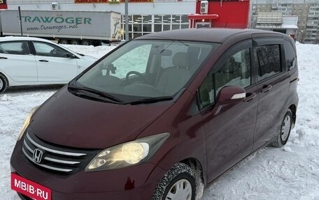 Honda Freed I, 2010 год, 950 000 рублей, 6 фотография